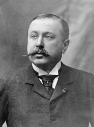 ルイフェリックスマリーフランソワフランシェデスペリー、1900年頃